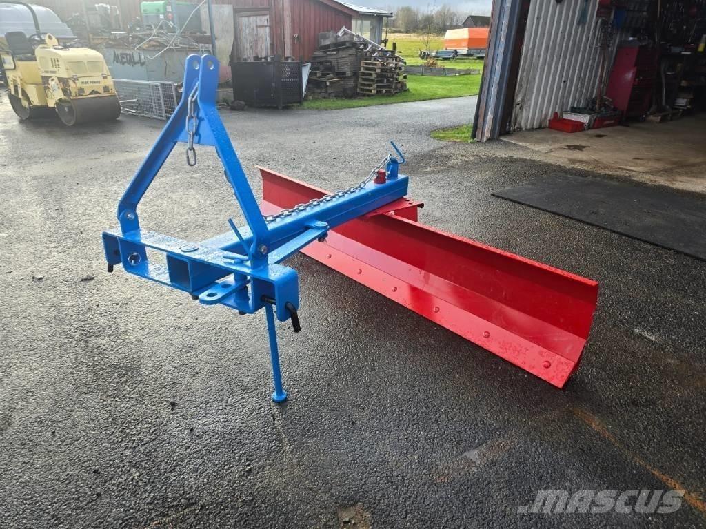  Vändbart Schaktblad Trattori