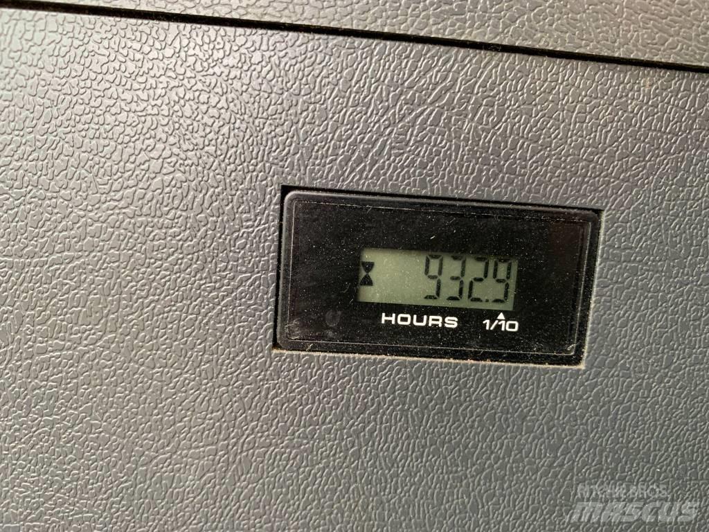 Hyundai HX 220 L Escavatori cingolati