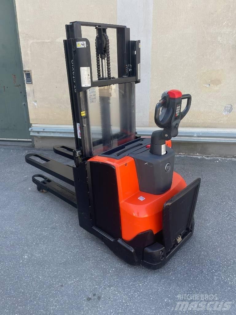 BT SWE200D Transpallet uomo a terra