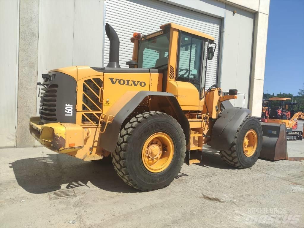 Volvo L 60 F Pale gommate