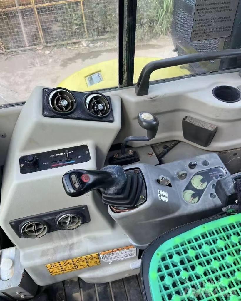 Komatsu PC 58 Miniescavatori