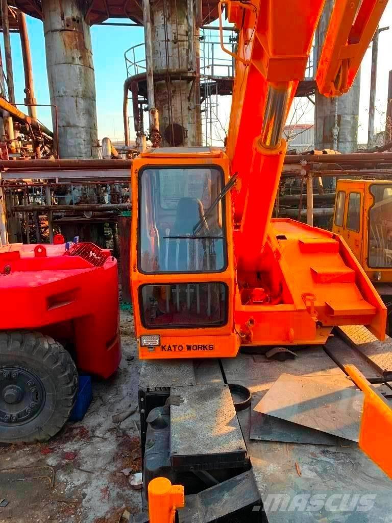 Kato NK 250 E Gru per tutti i terreni