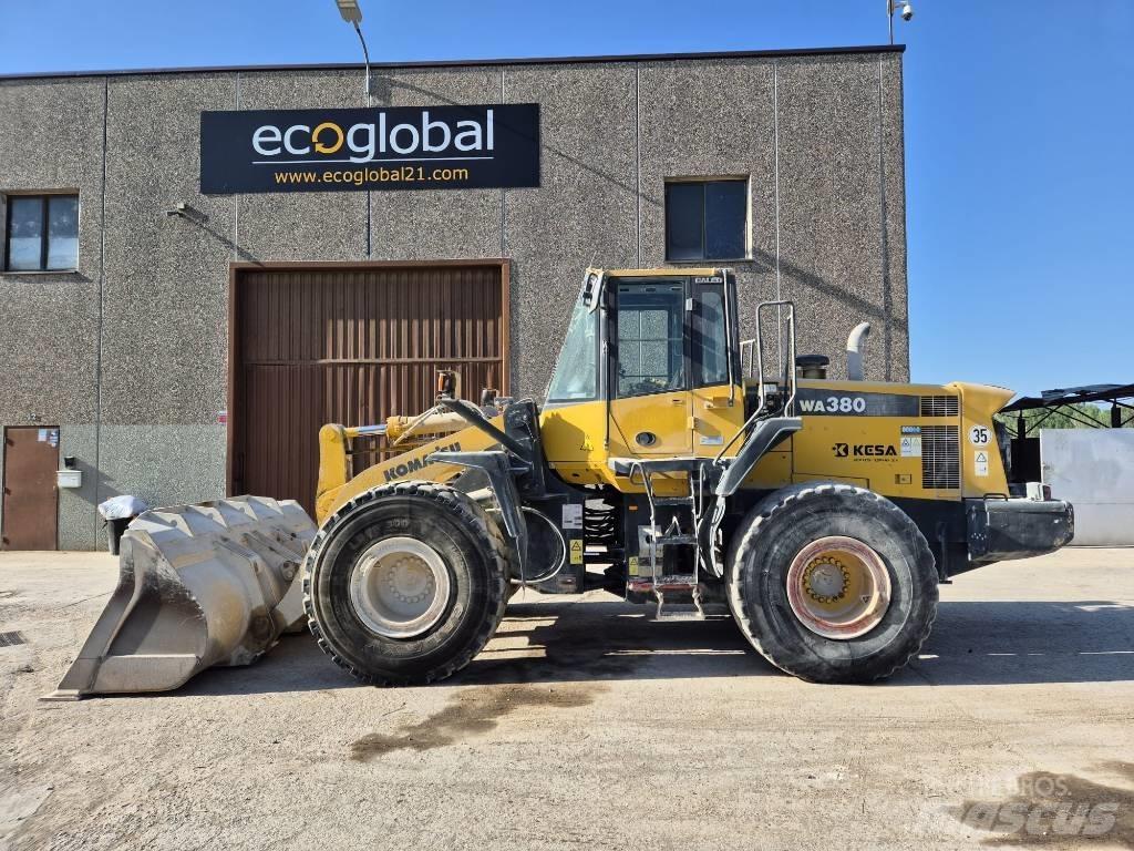 Komatsu WA 380-6 Pale gommate