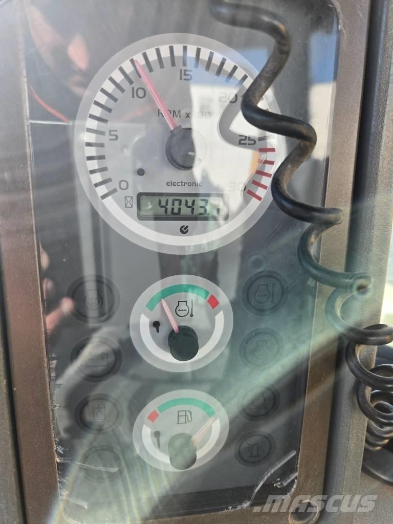 Komatsu WB 97 R-5EO Terne