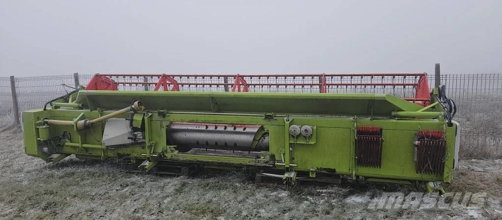 CLAAS Tucano 440 Mietitrebbiatrici