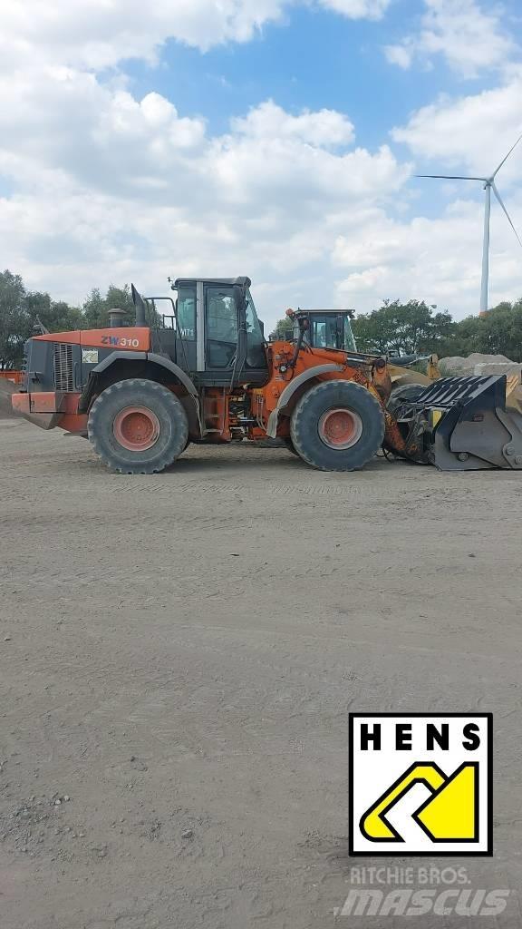 Hitachi ZW 310 Dumpers articolati