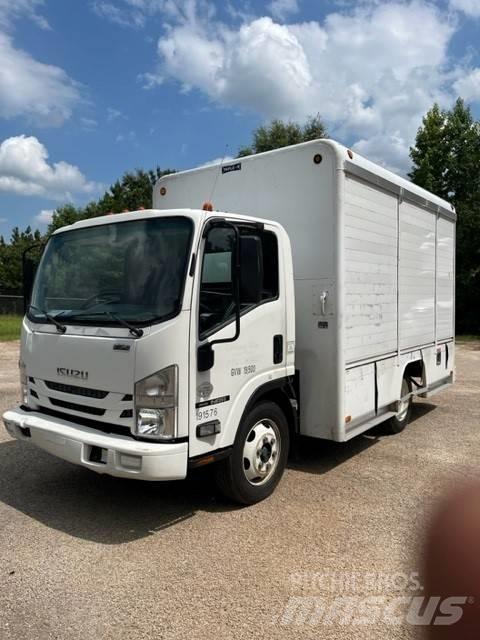 Isuzu NRR Camion per la consegna bevande