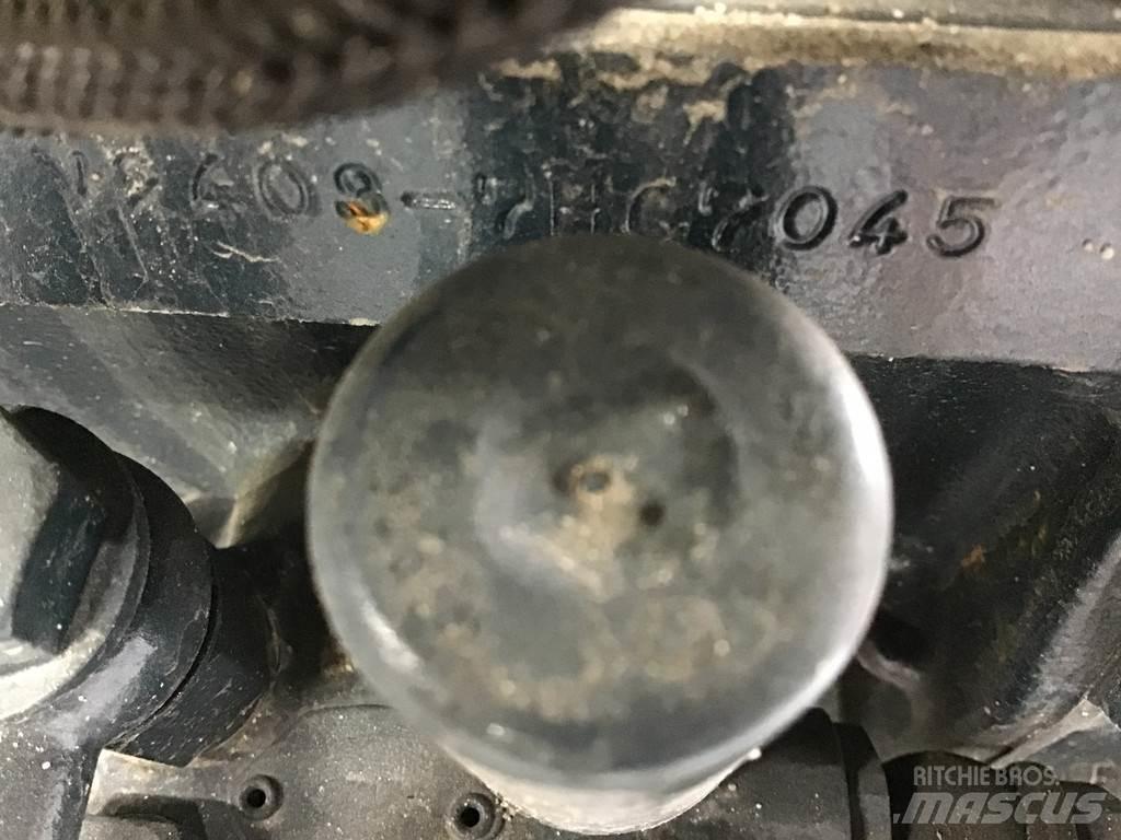 Kubota V2403 NEW Motori