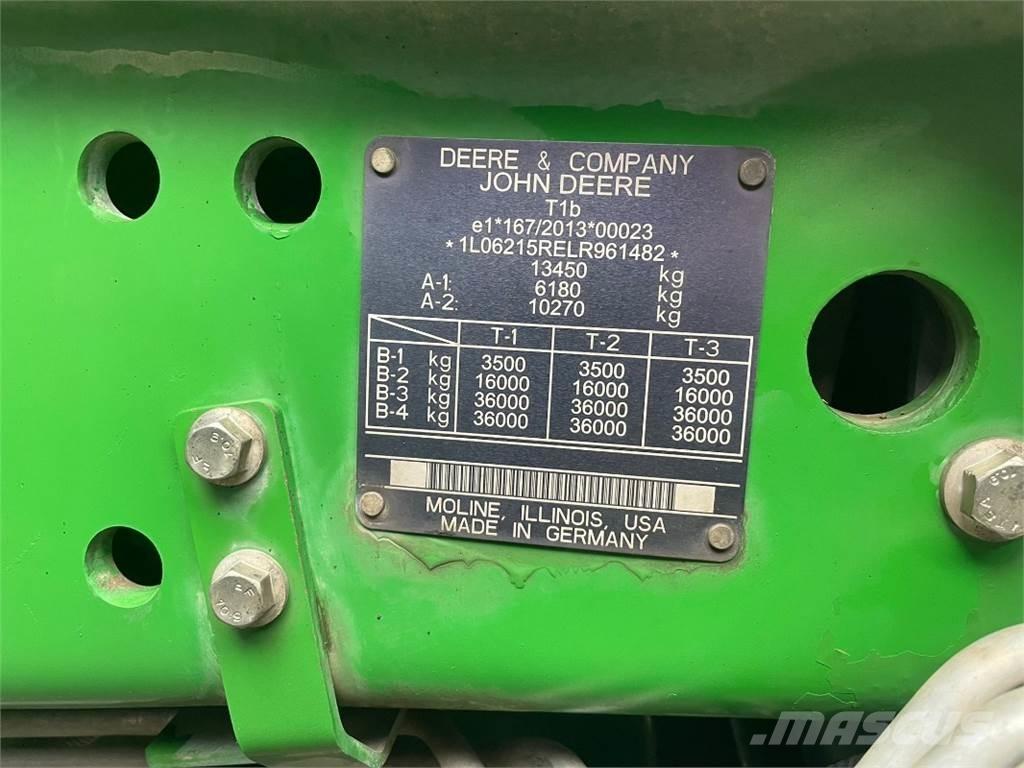 John Deere 6215R Trattori