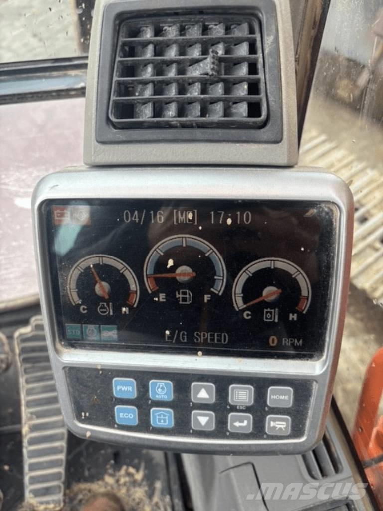 Doosan 235 LCR Escavatori cingolati