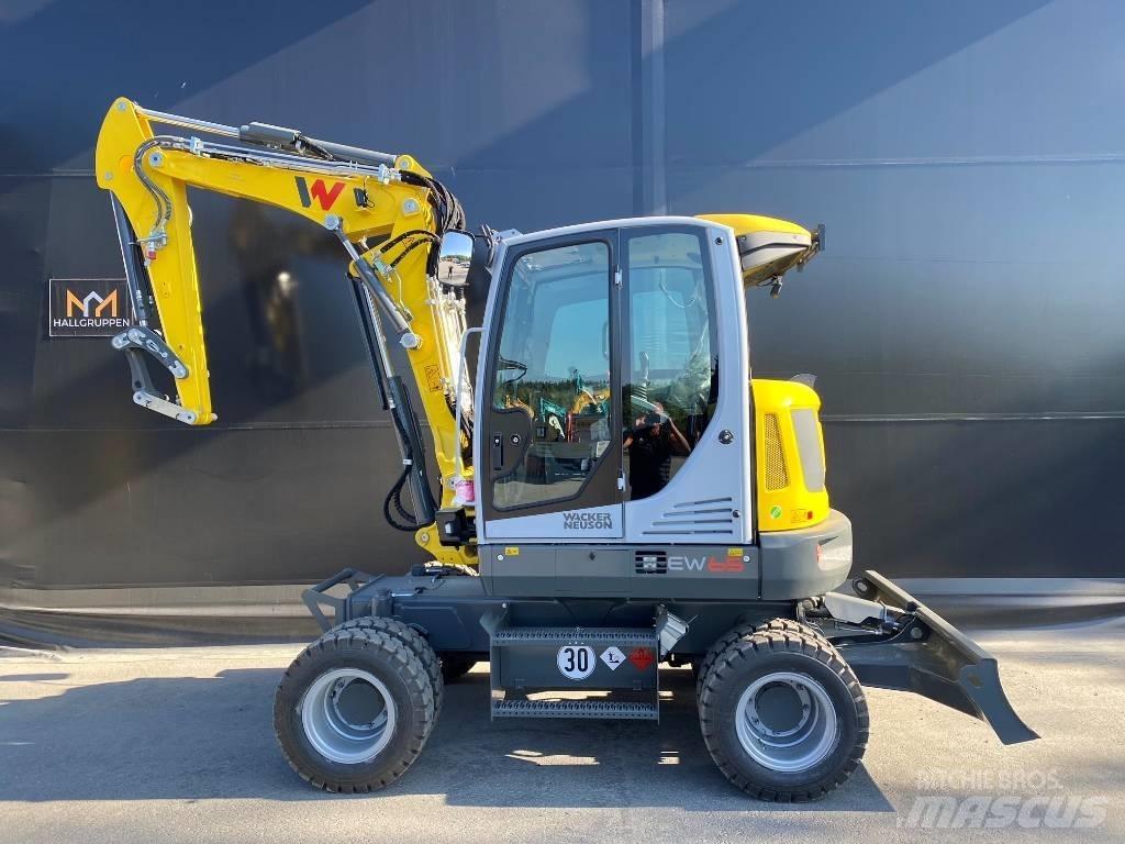Wacker Neuson EW65 Escavatori gommati