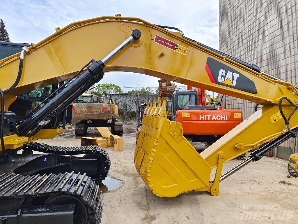 CAT 330 D2L Escavatori cingolati