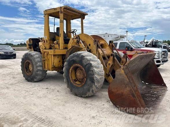 CAT 950 Pale gommate