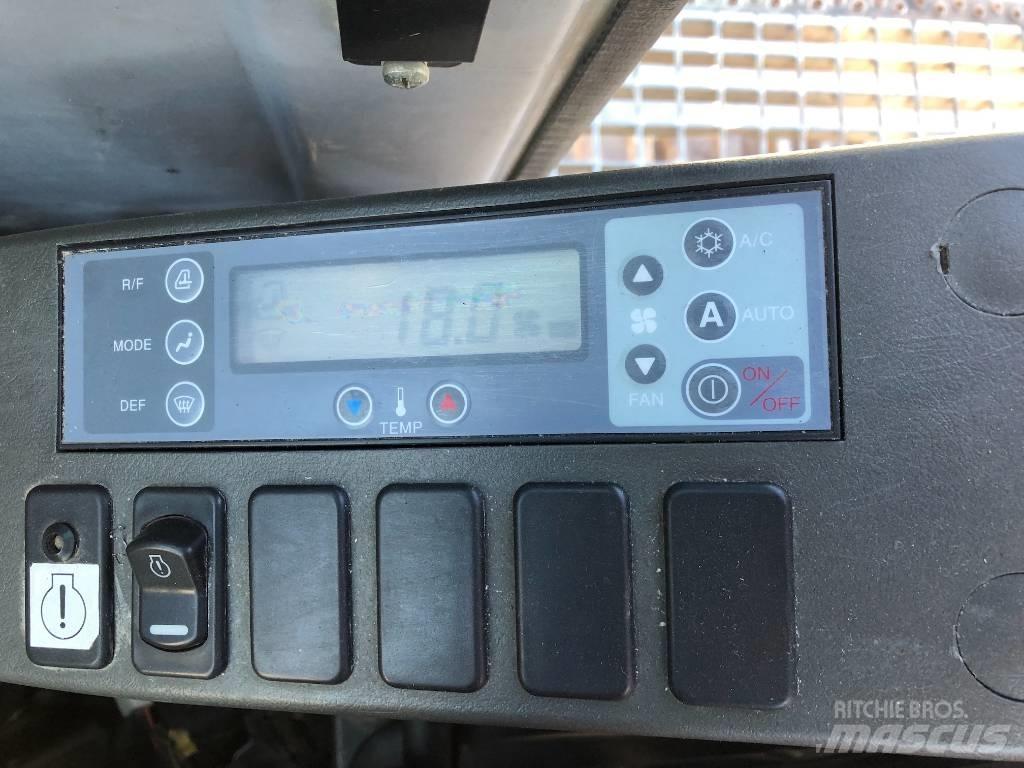 Kobelco E 305 Escavatori cingolati