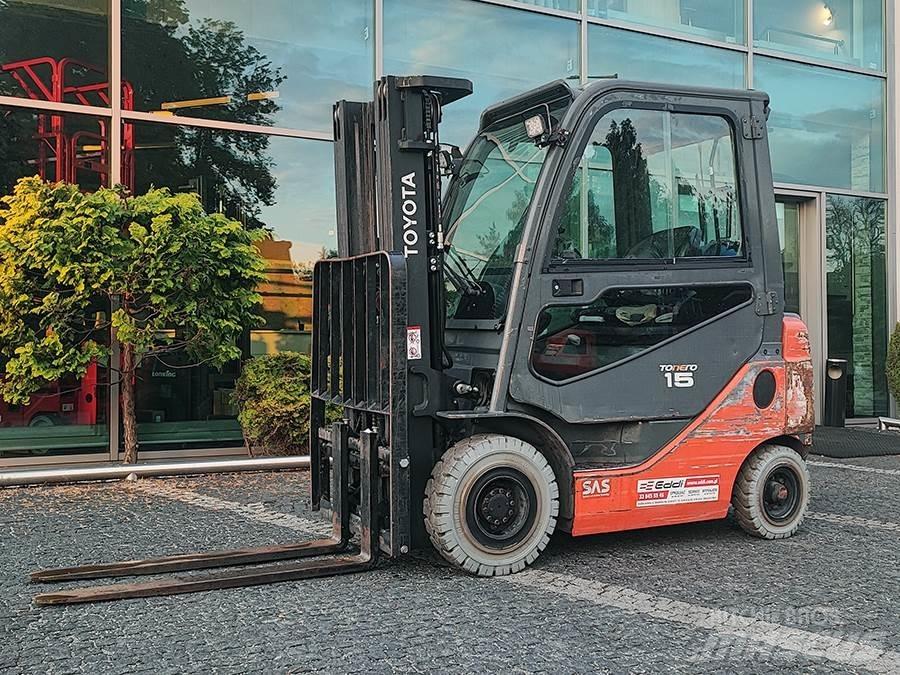 Toyota 02-8FGF15 Carrelli elevatori GPL