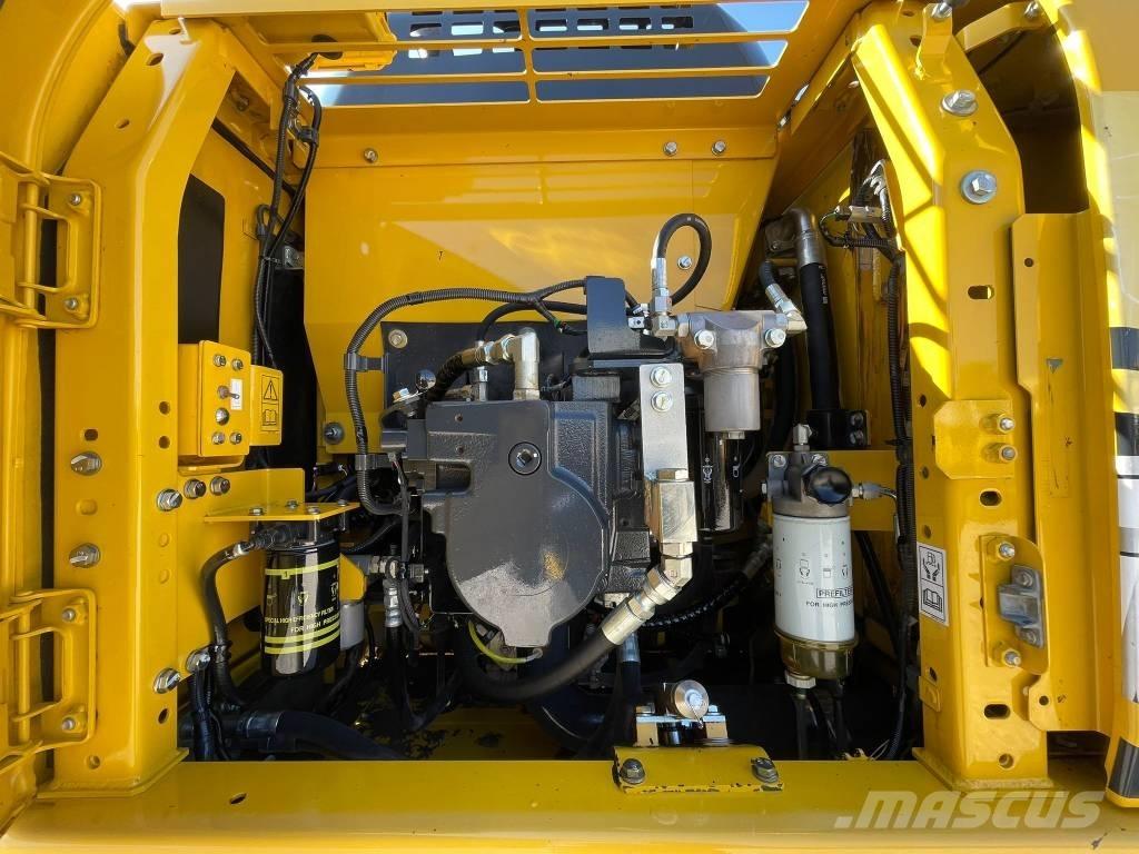 Komatsu HB215LC-2 Escavatori cingolati