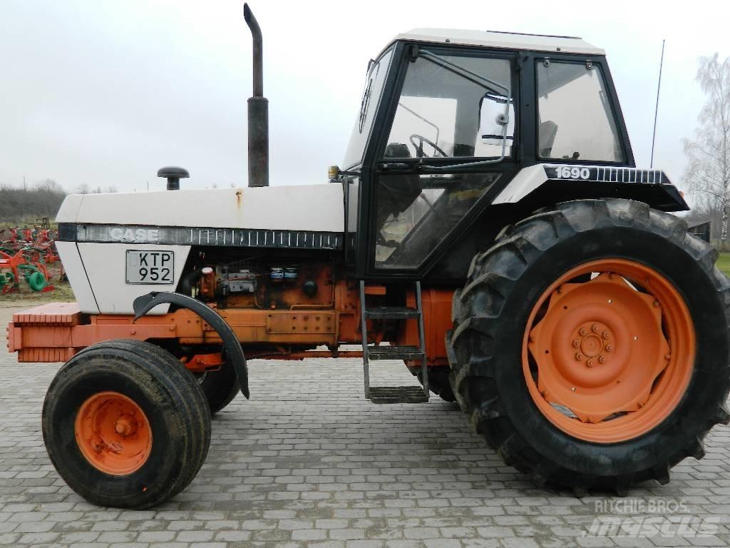 Case IH 1690 Trattori