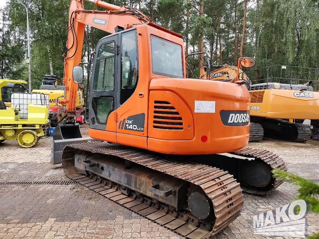 Doosan DX 140 LCR Escavatori cingolati