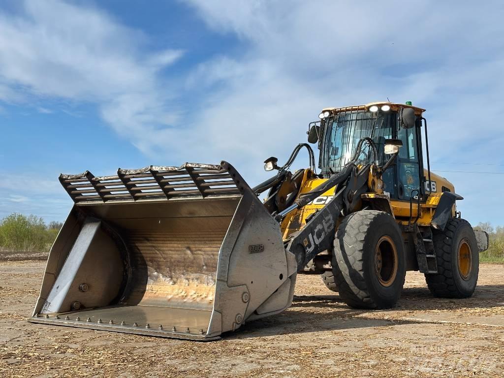JCB 437 HT Pale gommate