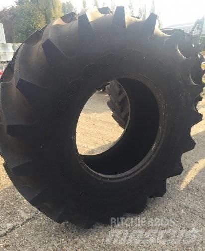 Goodyear 650/75R32 Pneumatici, ruote e cerchioni
