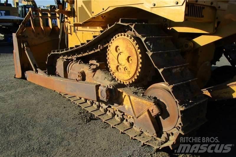 CAT D6R2 Dozer cingolati