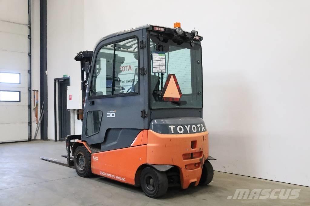 Toyota 8FBMT30 Carrelli elevatori elettrici