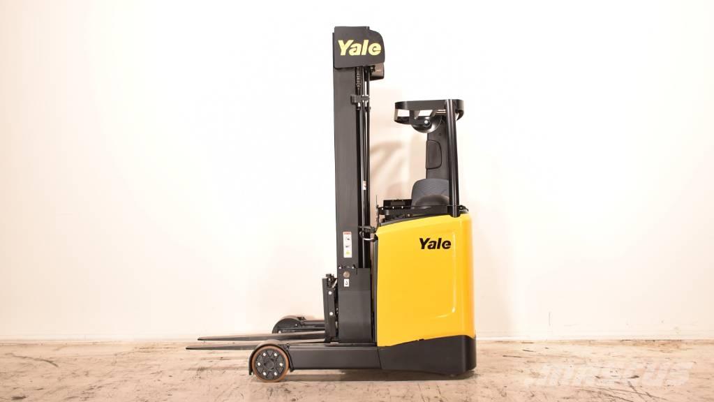 Hyster MR 14 Carrello retrattile