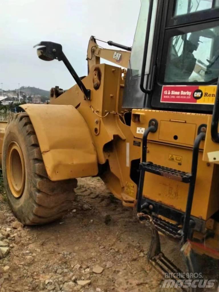 CAT 950 GC Pale gommate