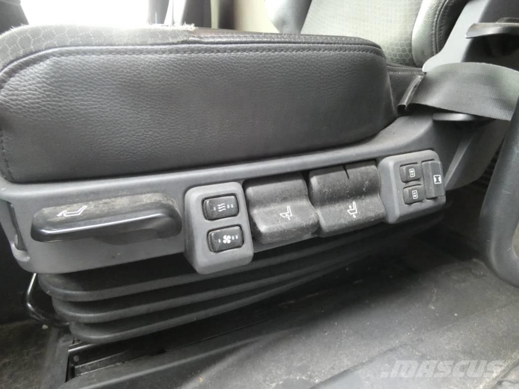 Scania P 250 Camion con sponde ribaltabili