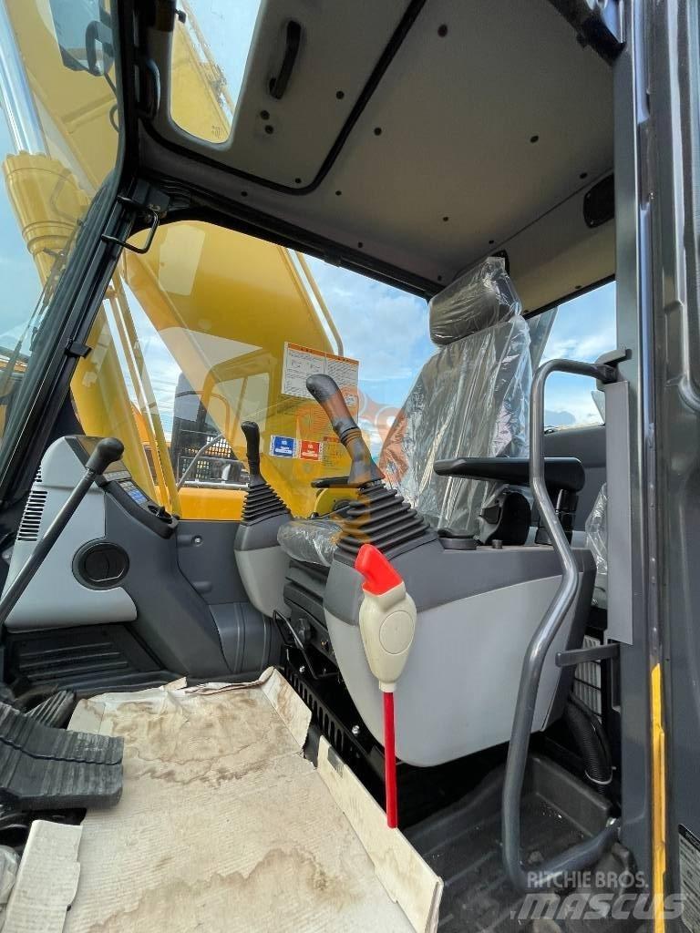 Komatsu PC 220-8 Escavatori cingolati