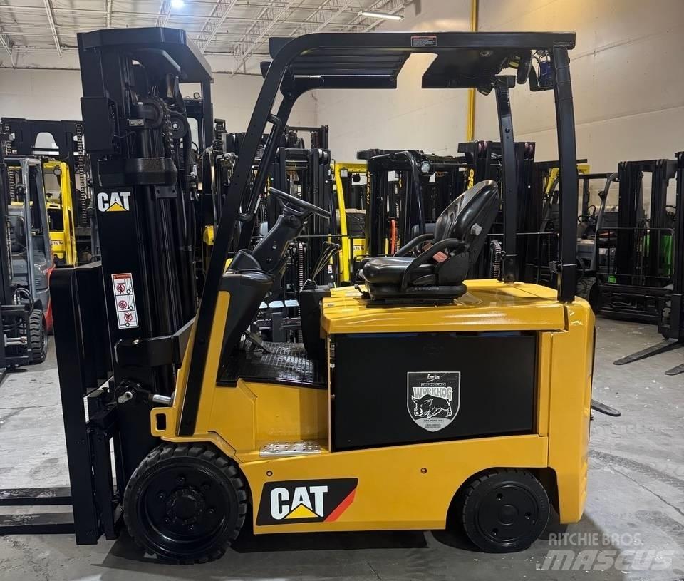 CAT EC30N2 Carrelli elevatori elettrici
