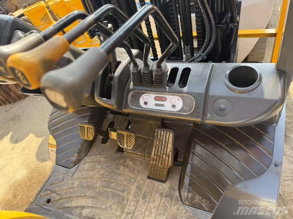 TCM FD 25 Carrelli elevatori diesel