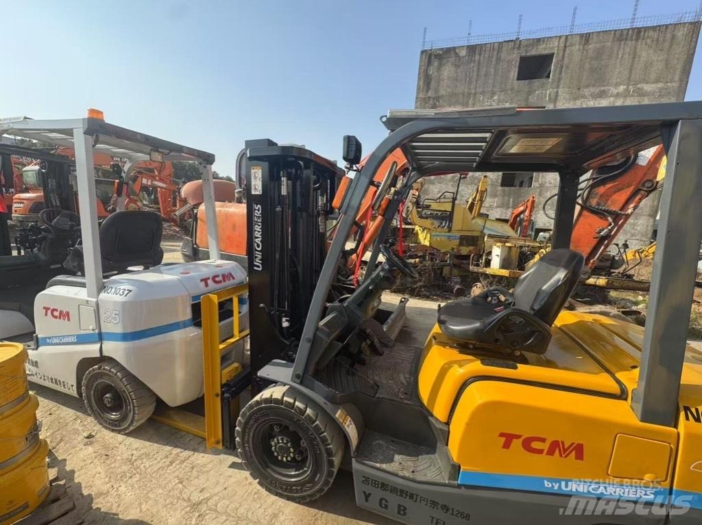 TCM FD 25 Carrelli elevatori diesel