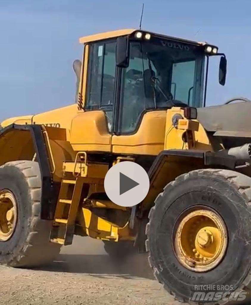 Volvo L 180 F Pale gommate