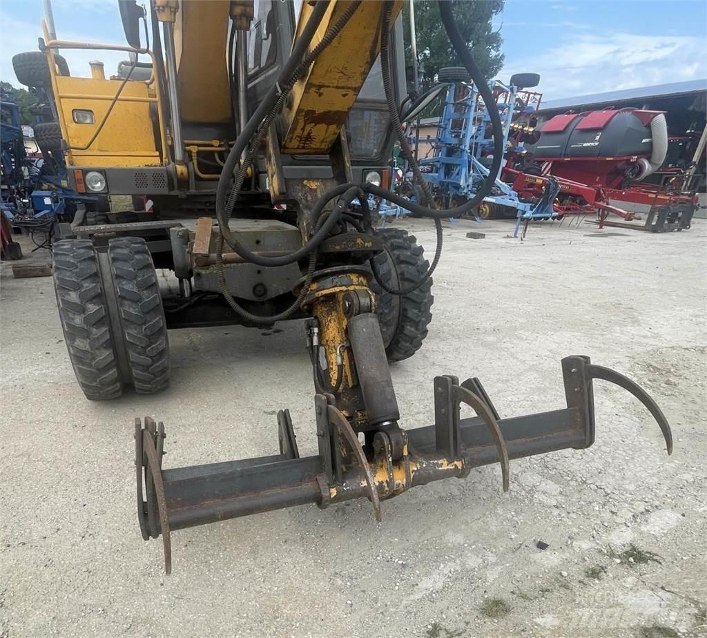 JCB 130 W Escavatori gommati