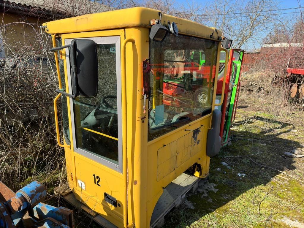 Volvo L 180 E CABIN Cabine e interni