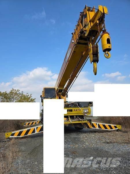 Kato KR 35 H-3 Gru per terreni difficili