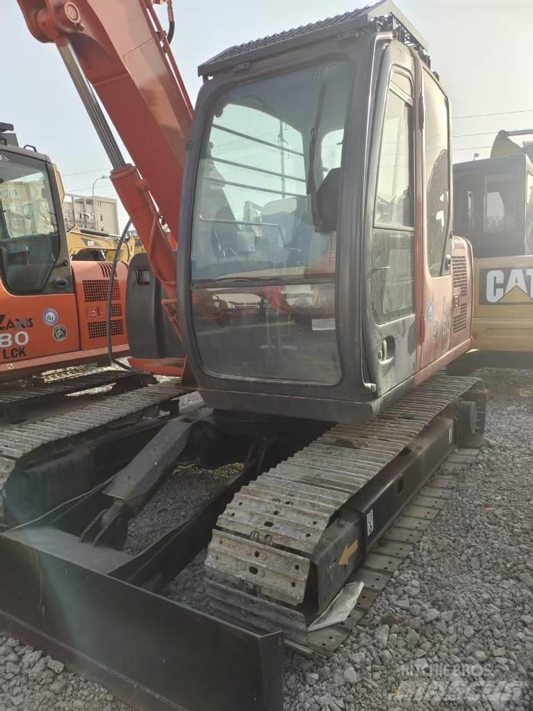 Hitachi ZX 80 Escavatori medi 7t - 12t