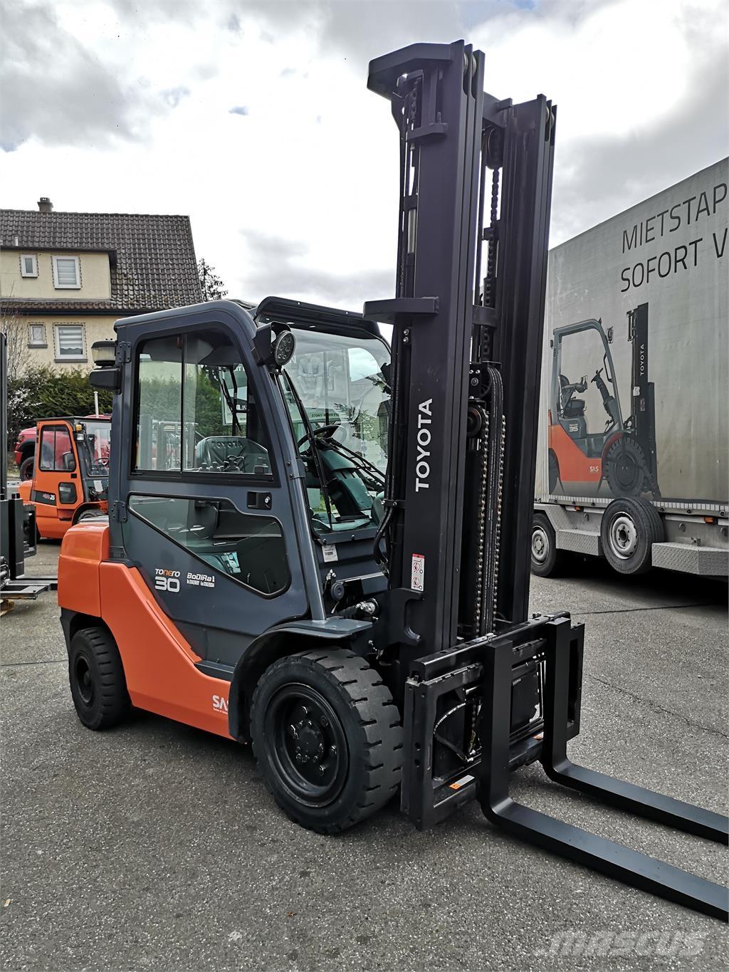 Toyota 02-8FDF30 Carrelli elevatori diesel