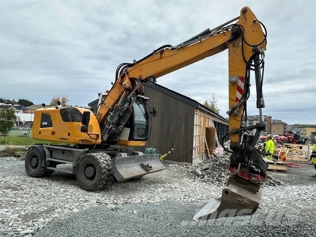 Liebherr A 916 Escavatori gommati
