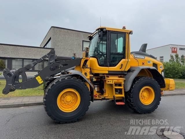 Volvo L 60 H Pale gommate