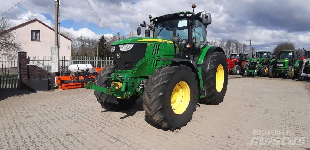 John Deere 6210 R Trattori