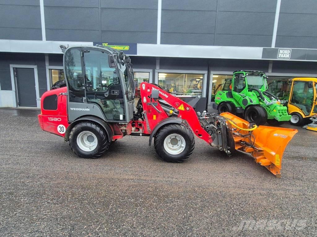 Weidemann 1380 Pale gommate