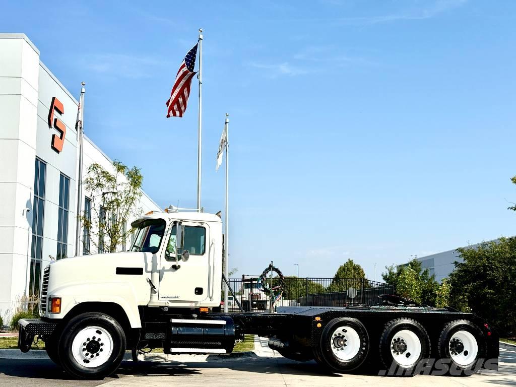 Mack CHU 613 Motrici e Trattori Stradali