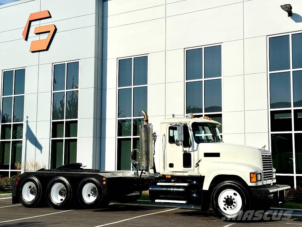 Mack CHU 613 Motrici e Trattori Stradali