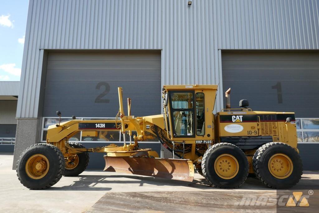 CAT 143H Motorgraders