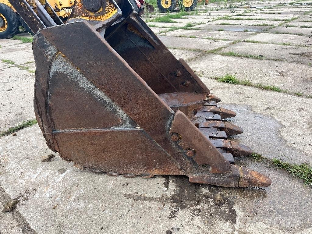 Komatsu PC 300-8 Escavatori cingolati