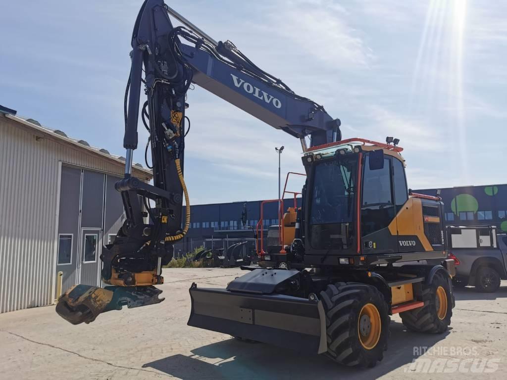 Volvo EW160E Escavatori gommati