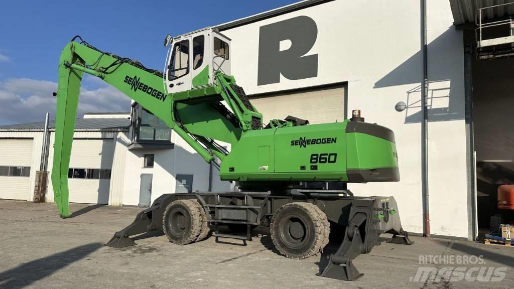 Sennebogen 860D Movimentazione rifiuti