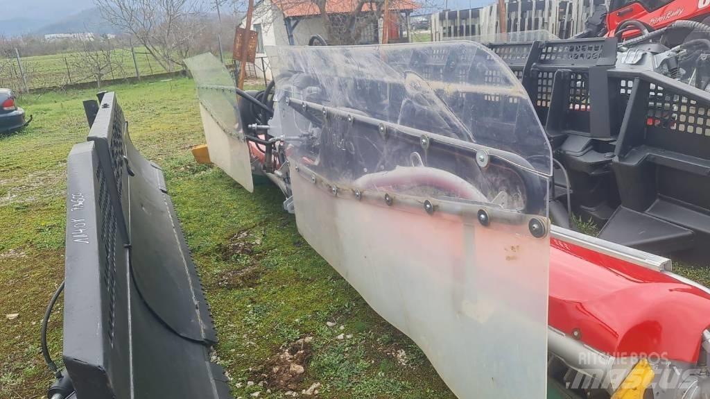  PistenBully  600 Battipista